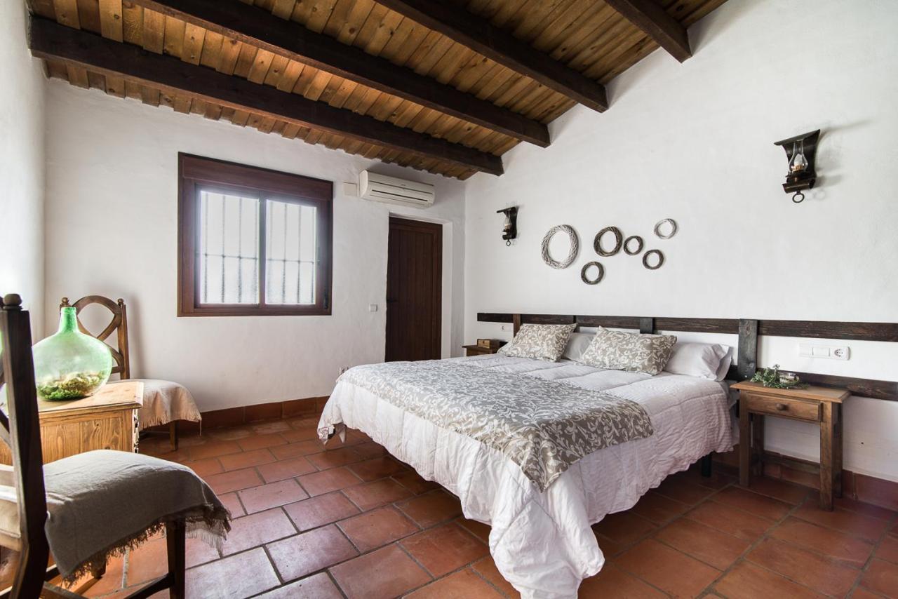 El Pueblo De Leo Hotel Badajoz Eksteriør billede