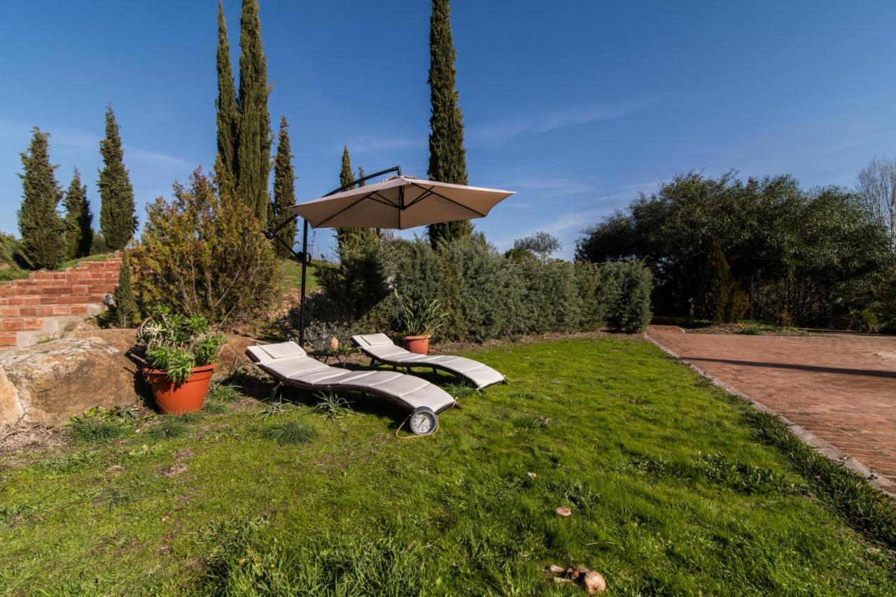 El Pueblo De Leo Hotel Badajoz Eksteriør billede